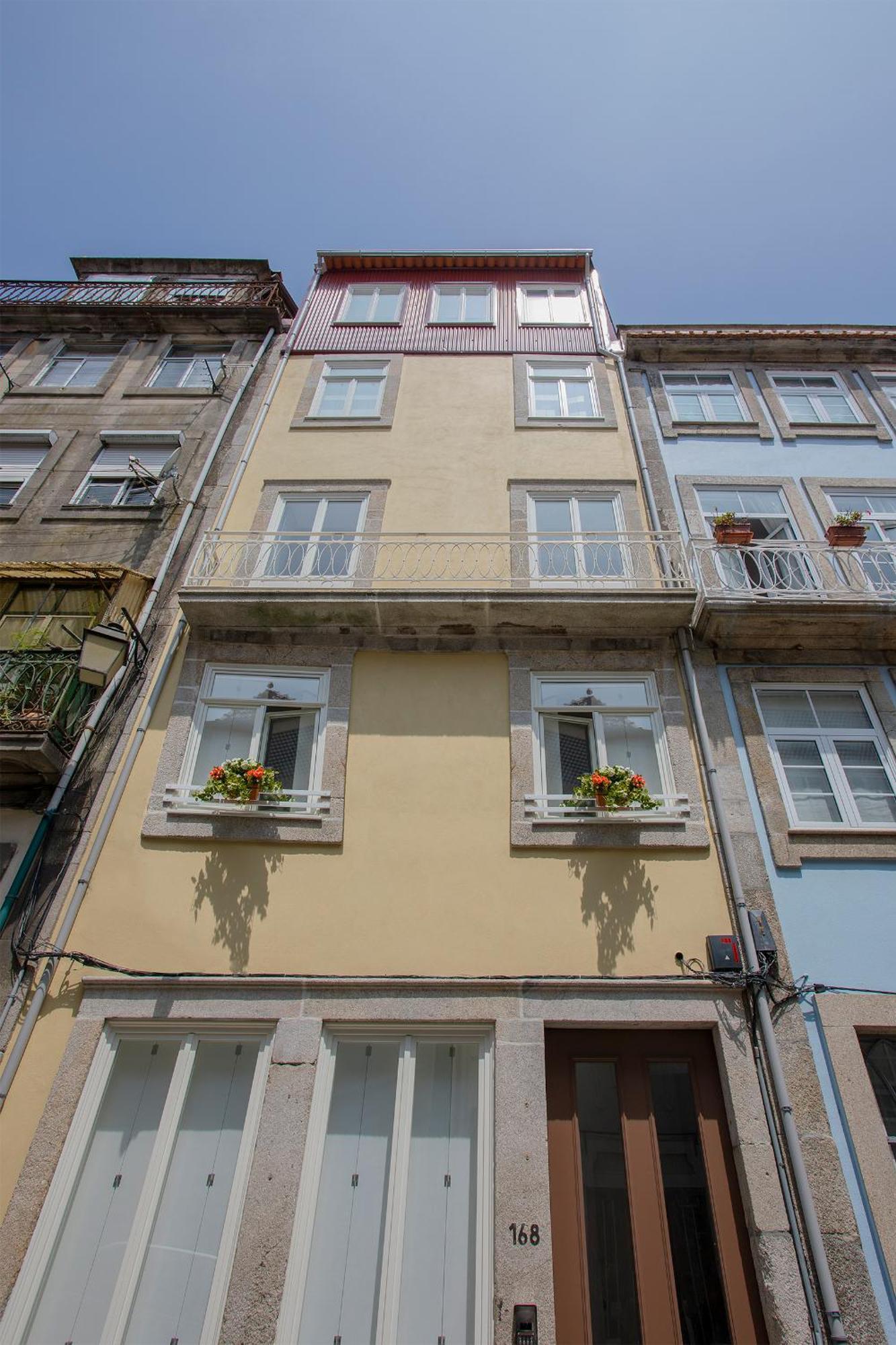 Liiiving In Porto - Clerigos Terrace Apartment Esterno foto