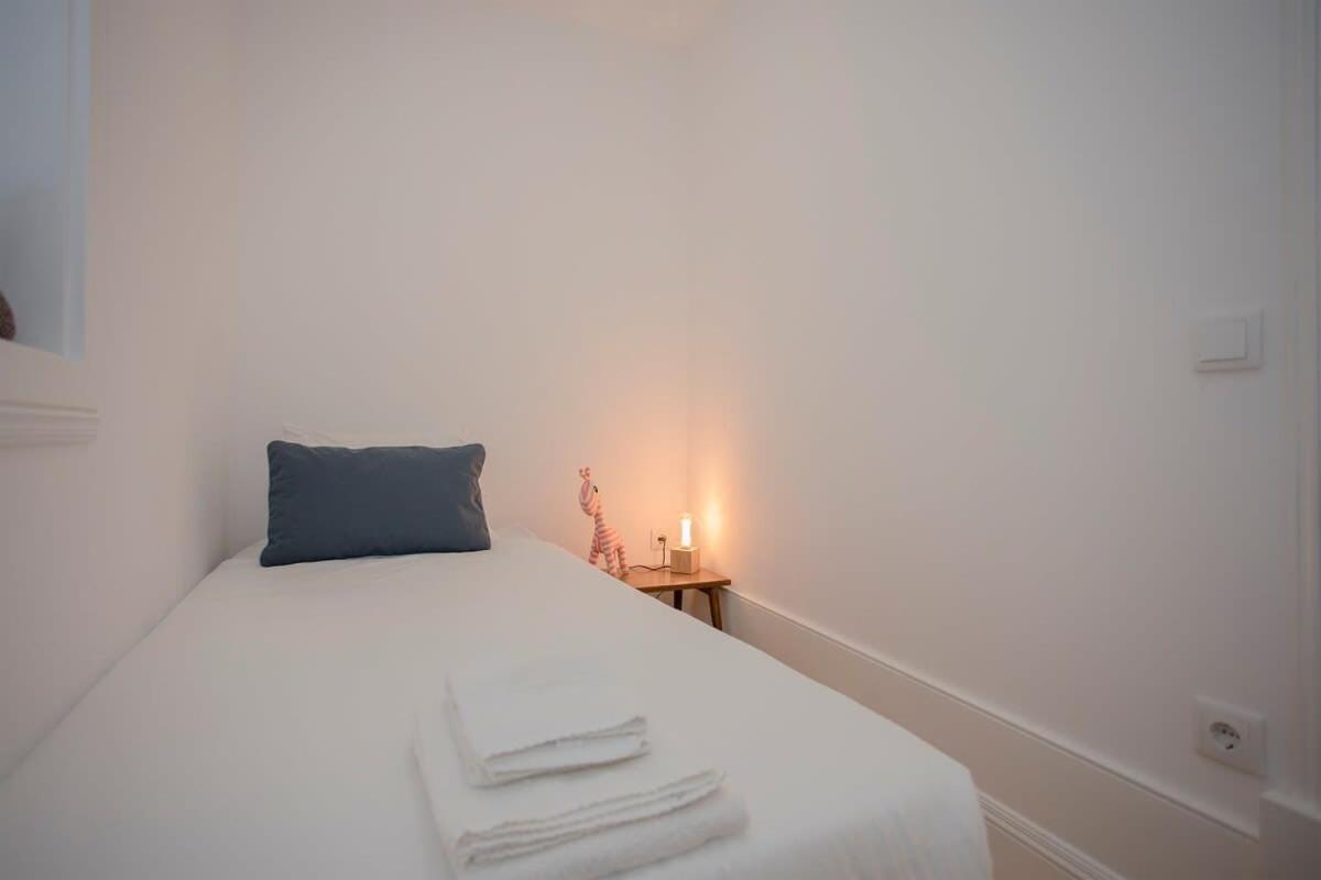 Liiiving In Porto - Clerigos Terrace Apartment Esterno foto